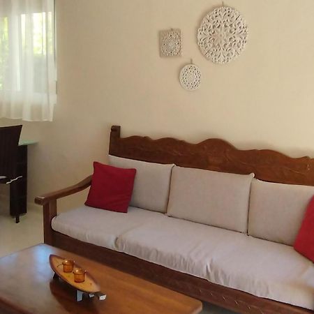 Marilen Apartman Livádia Kültér fotó