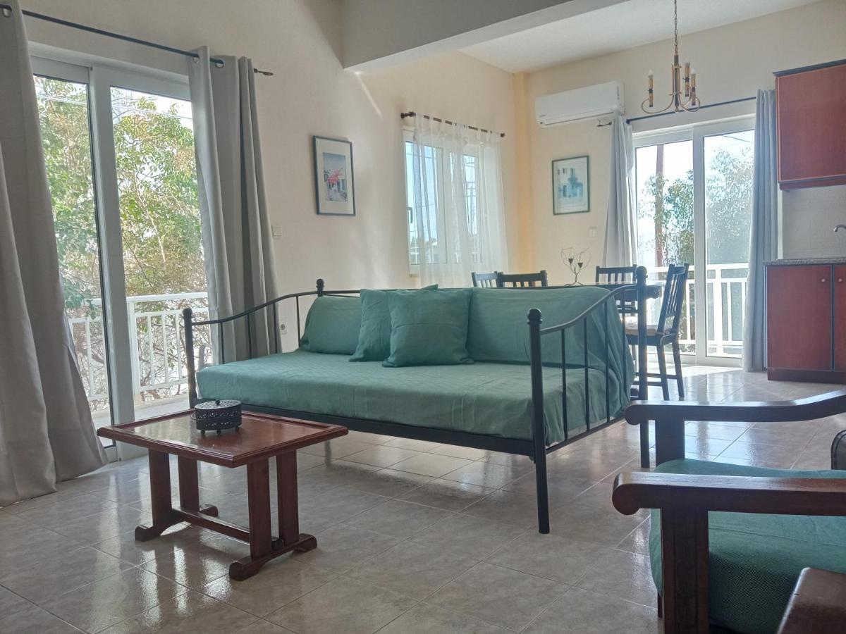 Marilen Apartman Livádia Kültér fotó